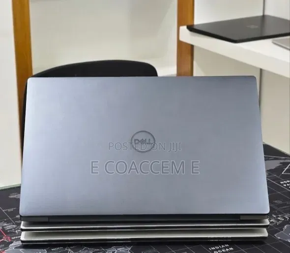 New Laptop Dell 16GB Intel Core i7 SSD 512GB