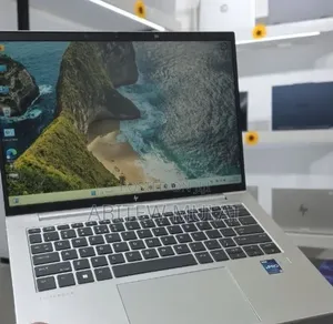 New Laptop HP EliteBook 840 G9 16GB Intel Core i7 SSD 512GB