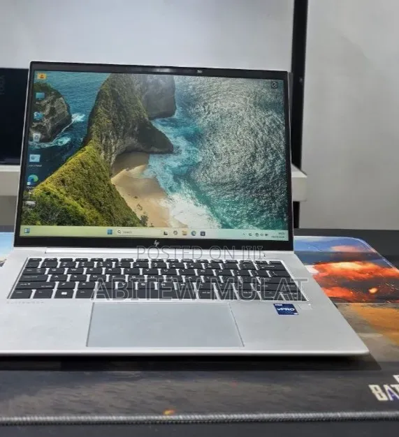 New Laptop HP EliteBook 840 G9 16GB Intel Core i7 SSD 512GB