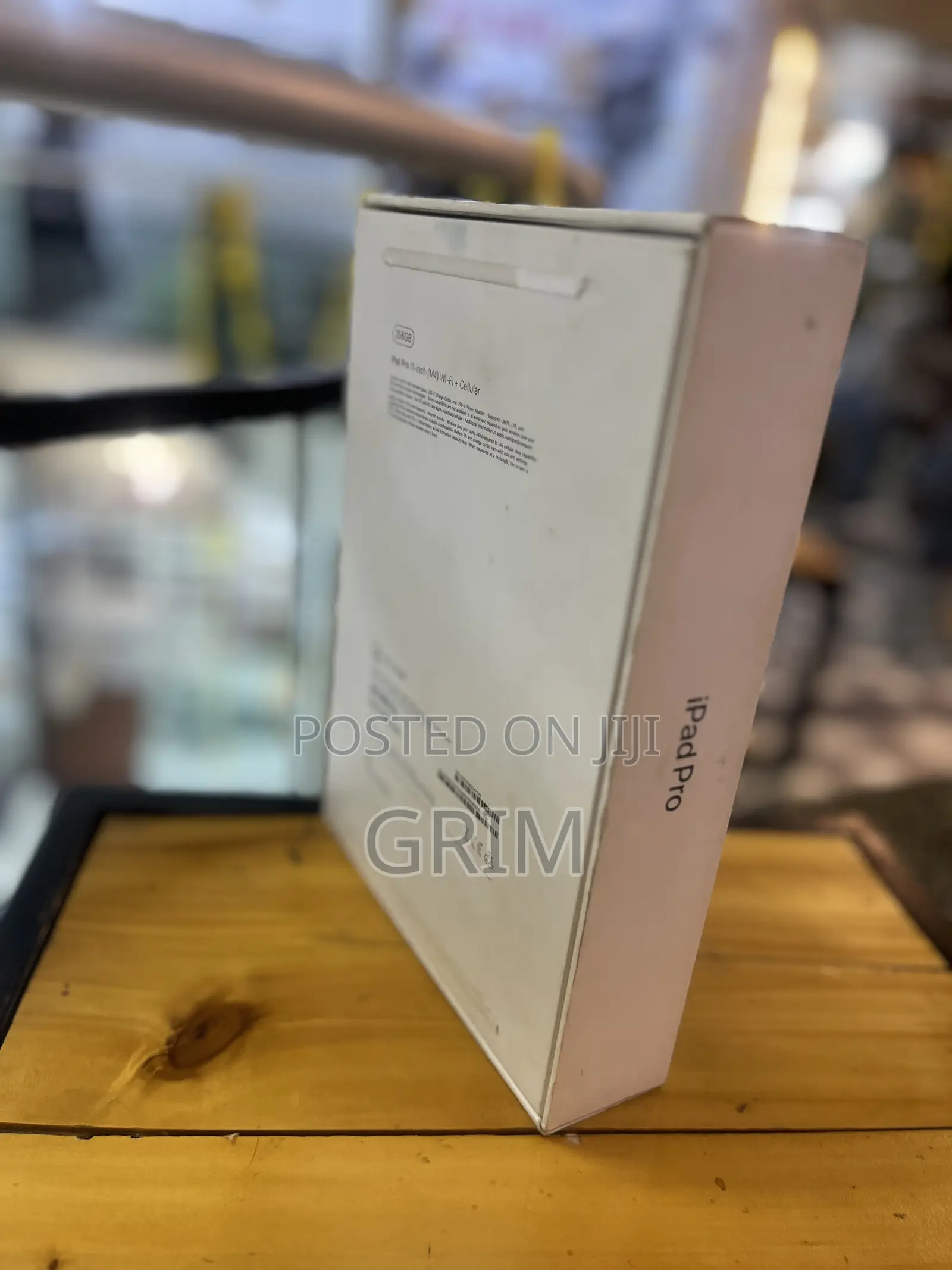 New Apple iPad (2025) 256 GB Silver