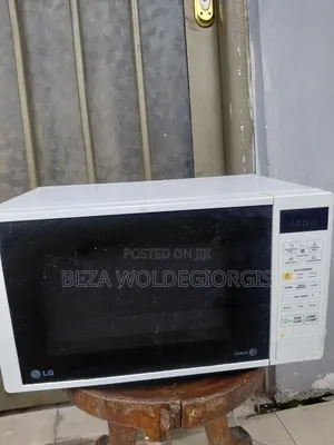 Microwave Oven