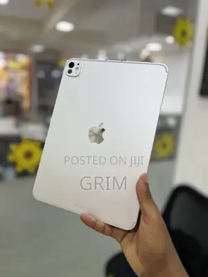 New Apple iPad Pro 11 (2025) 256 GB Silver