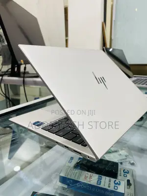 New Laptop HP Elite Dragonfly G4 32GB Intel Core i7 SSD 512GB