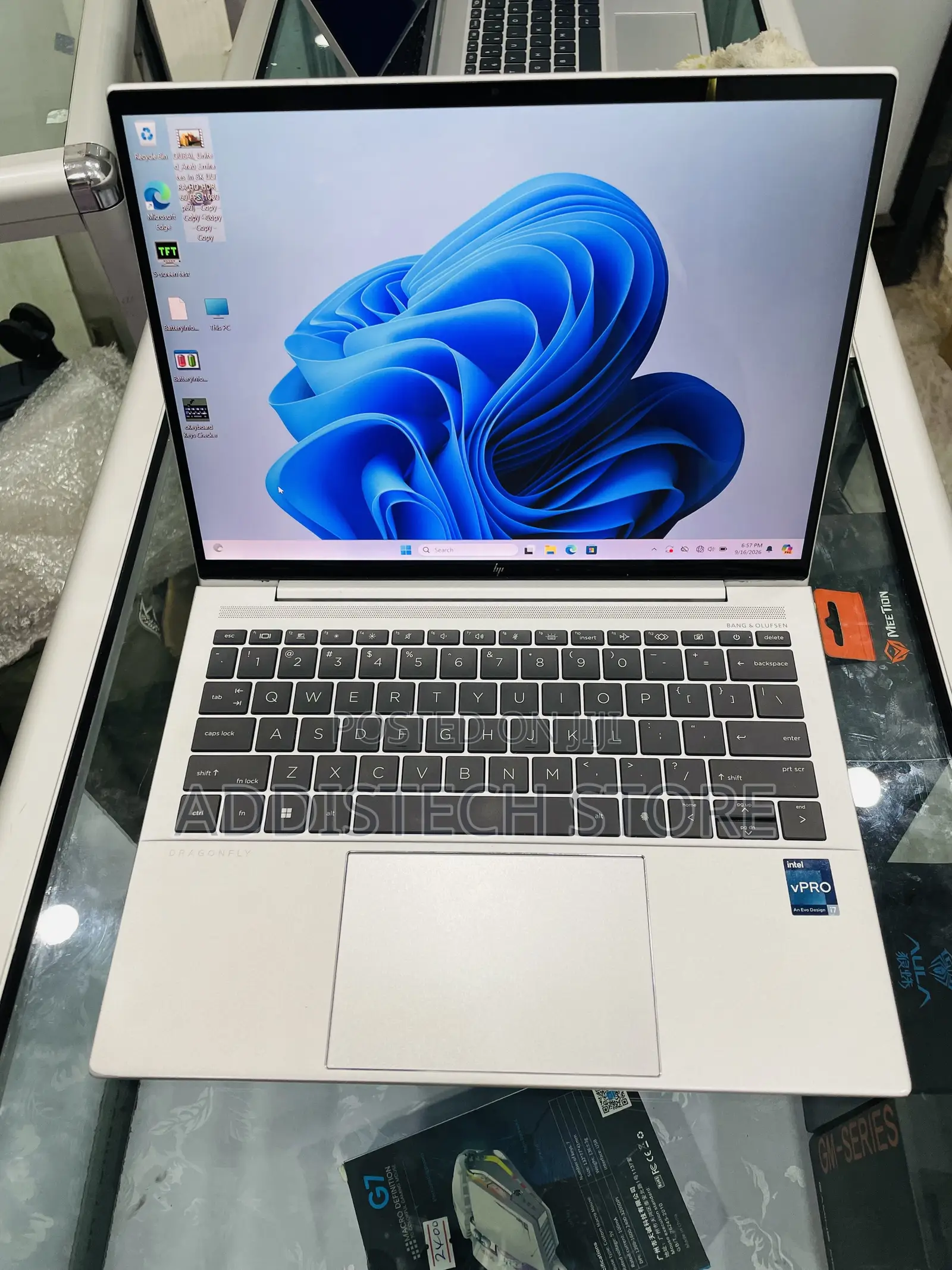 New Laptop HP Elite Dragonfly G4 32GB Intel Core i7 SSD 512GB