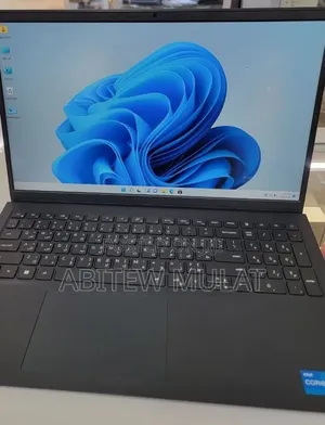 New Laptop Dell Vostro 15 3000 16GB Intel Core i5 SSD 512GB