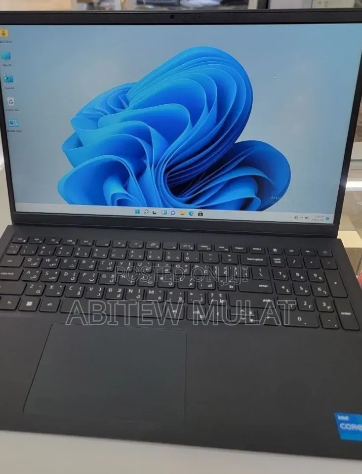 New Laptop Dell Vostro 15 3000 16GB Intel Core i5 SSD 512GB