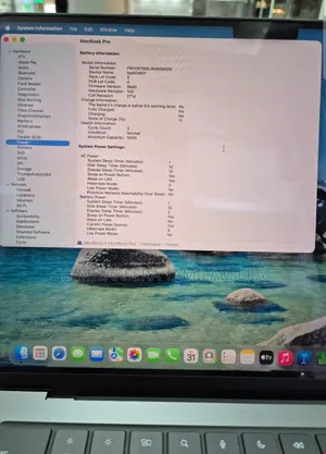 New Laptop Apple MacBook Pro 2025 M5 16GB Apple M5 SSD 1T