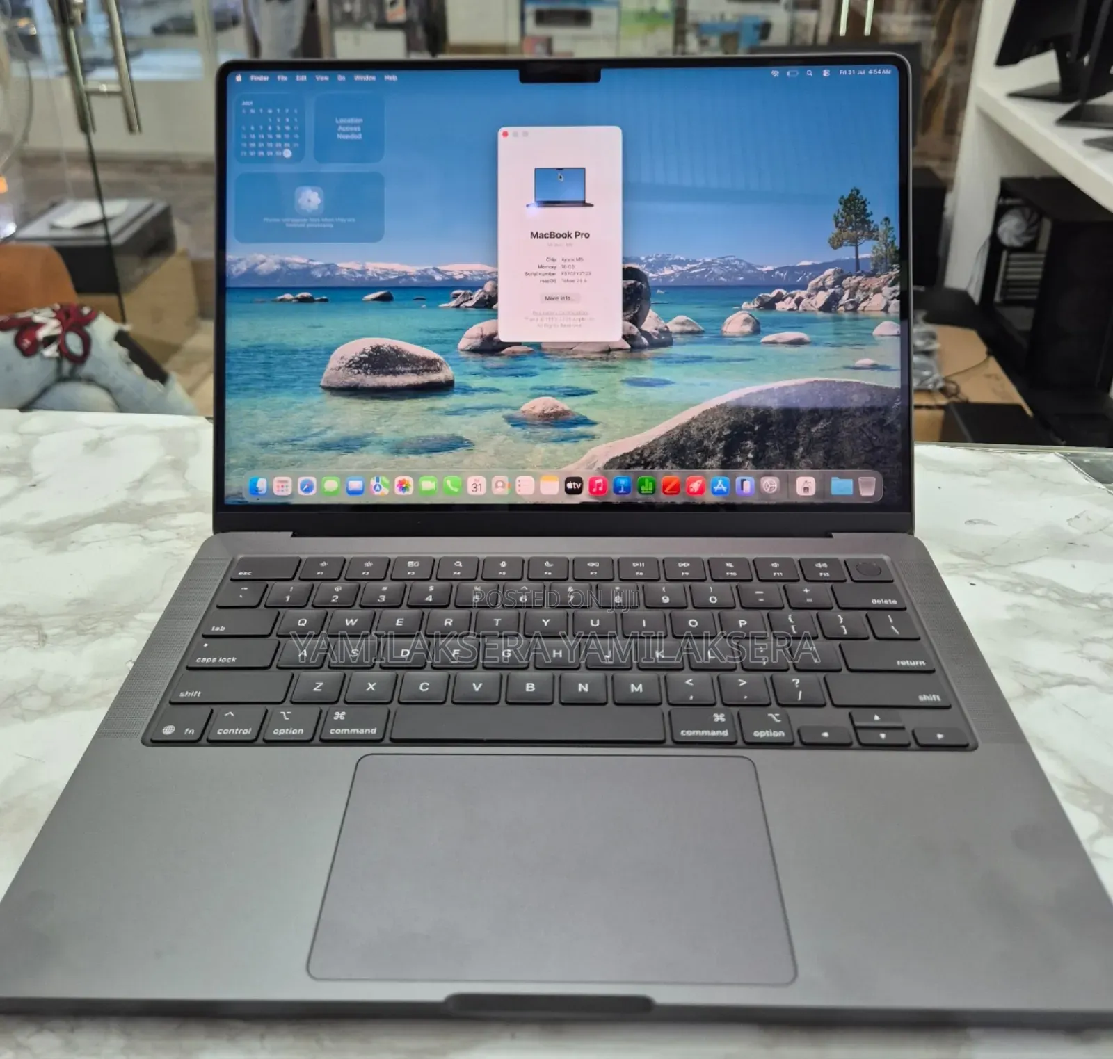 New Laptop Apple MacBook Pro 2025 M5 16GB Apple M5 SSD 1T