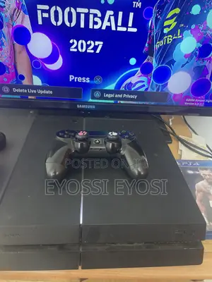 PlayStation 4 Fat