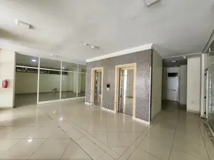 Commercial Office 400 SQM Rent