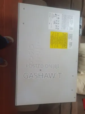 Cisco 9200 POE SWITCH