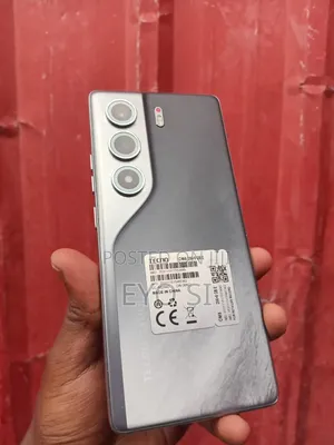 New Tecno Camon 40 256 GB Blue
