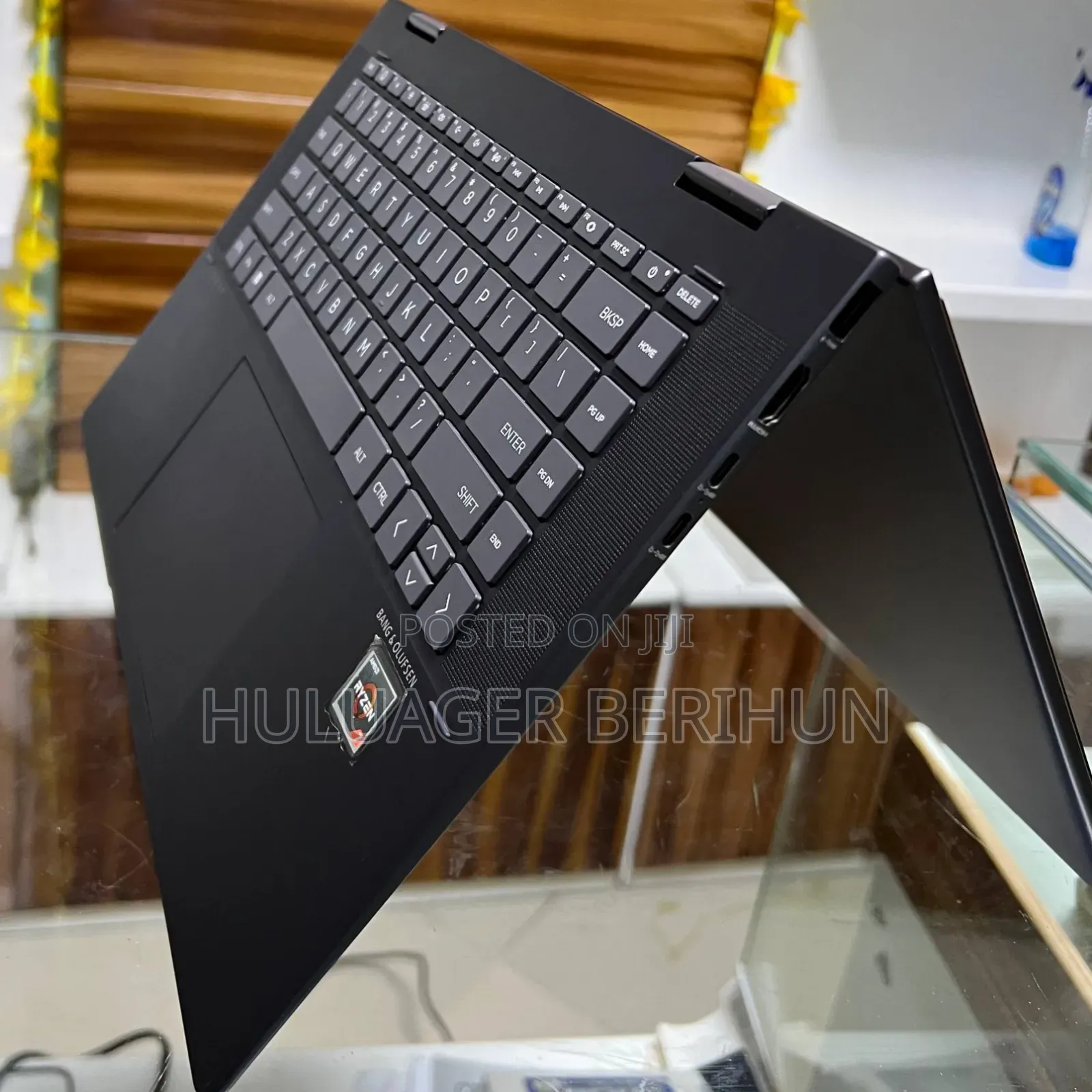 New Laptop HP Envy x360 16GB AMD Ryzen 7 SSD 512GB