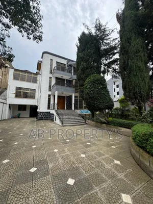 Furnished 7bdrm Villa in እንግሊዝ ኢንባሲ, Yeka for sale