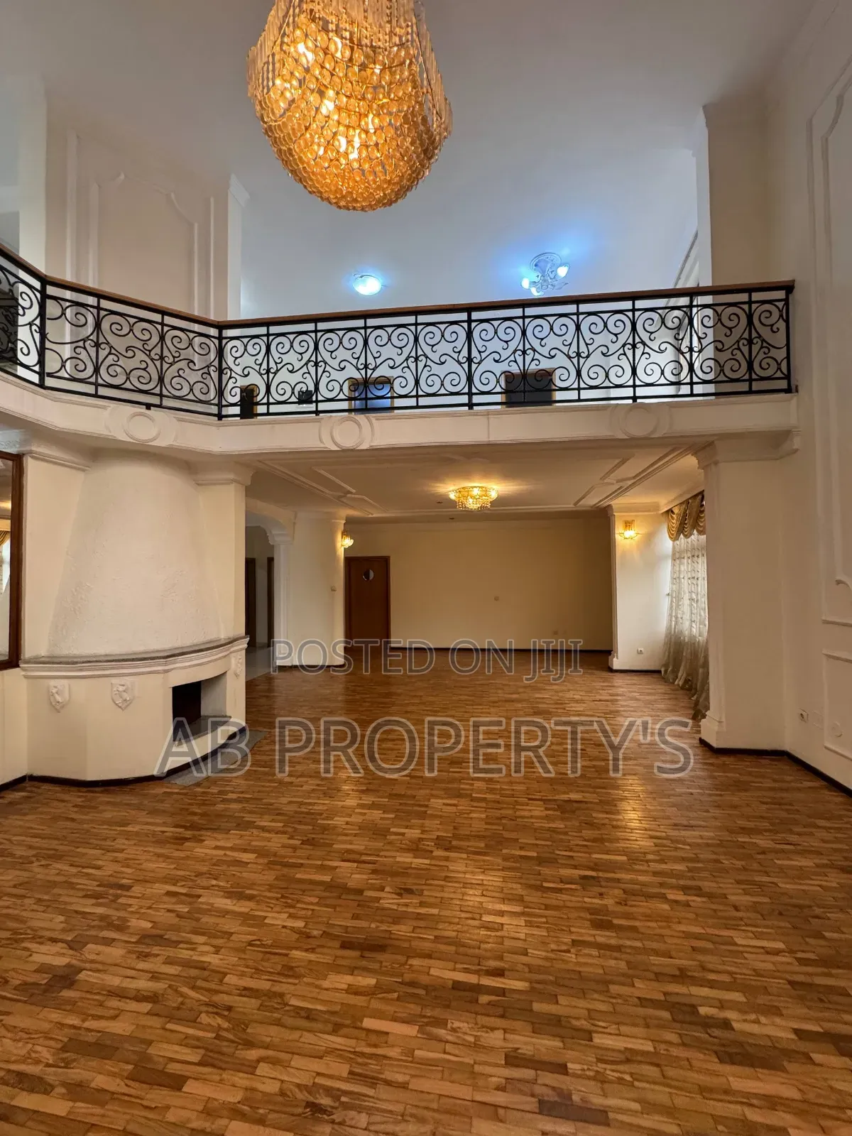 Furnished 7bdrm Villa in እንግሊዝ ኢንባሲ, Yeka for sale