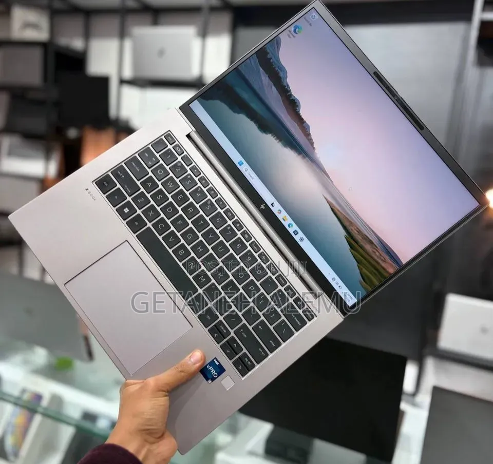 New Laptop FizzBook Bang 16GB Intel Core i5 SSD 512GB