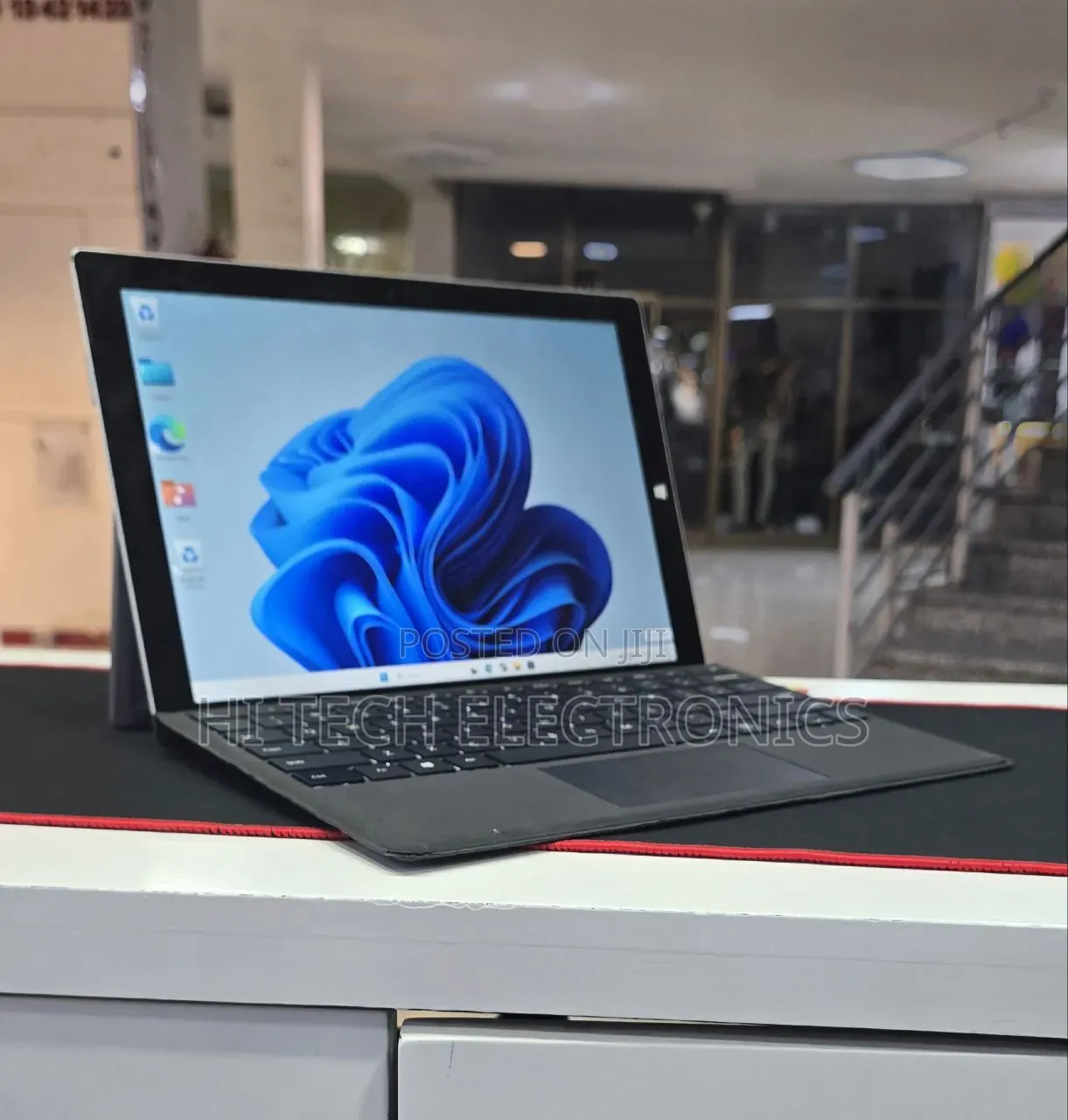New Laptop Microsoft Surface Laptop 3 8GB Intel Core i7 SSD 256GB