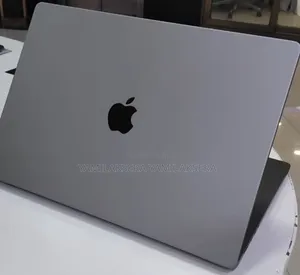 New Laptop Apple MacBook Pro 2021 M1 32GB Apple M1 Pro SSD 1T