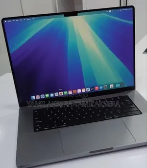 New Laptop Apple MacBook Pro 2021 M1 32GB Apple M1 Pro SSD 1T