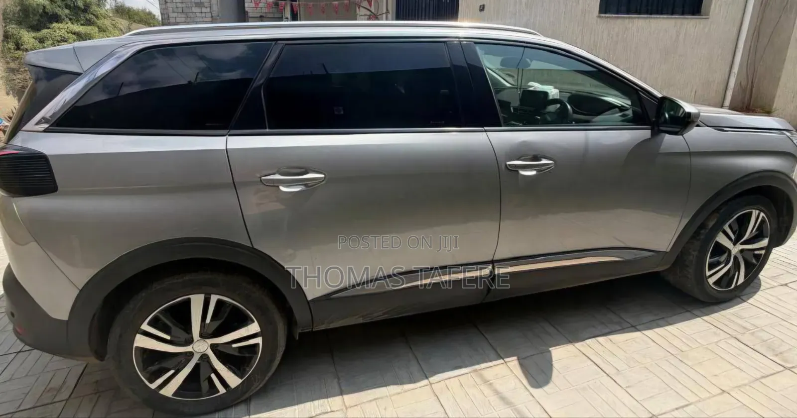 Peugeot 5008 2022 Gray