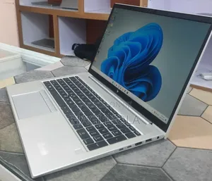 New Laptop HP EliteBook 840 16GB Intel Core i7 SSD 512GB