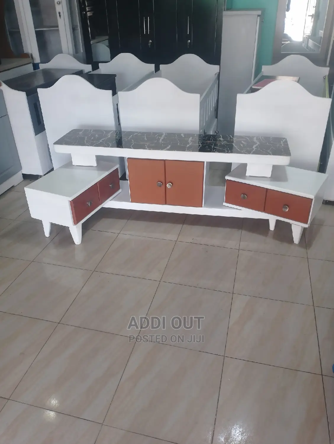 Tv Stand/ቲቪ ማስቀመጫ