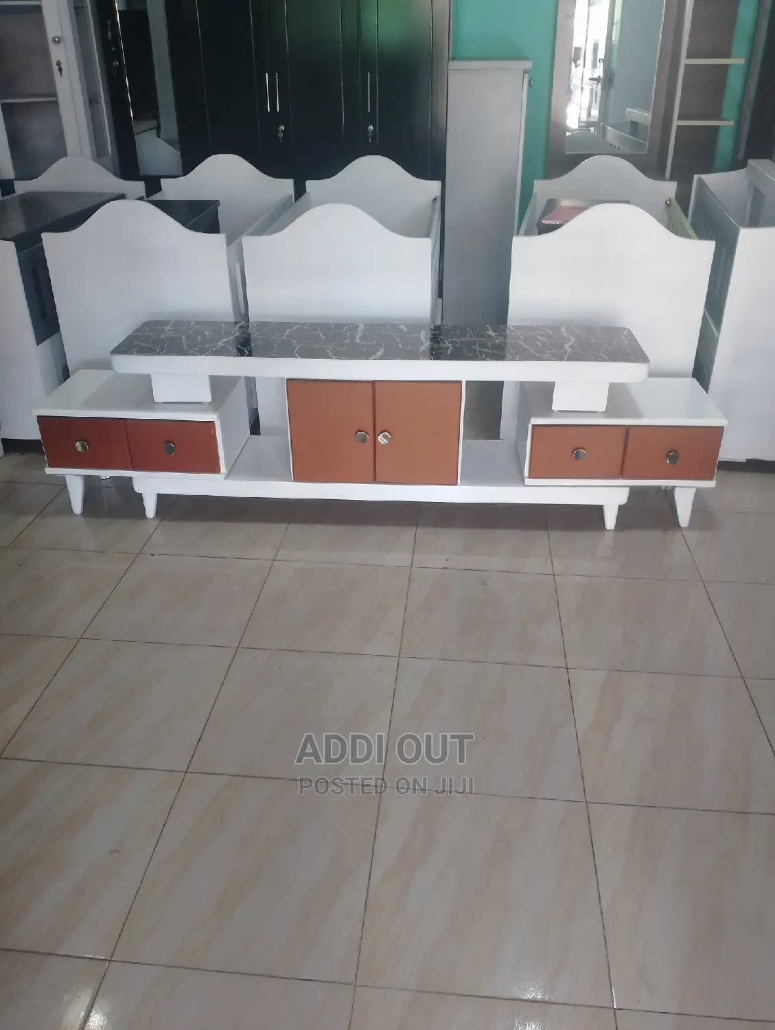 Tv Stand/ቲቪ ማስቀመጫ