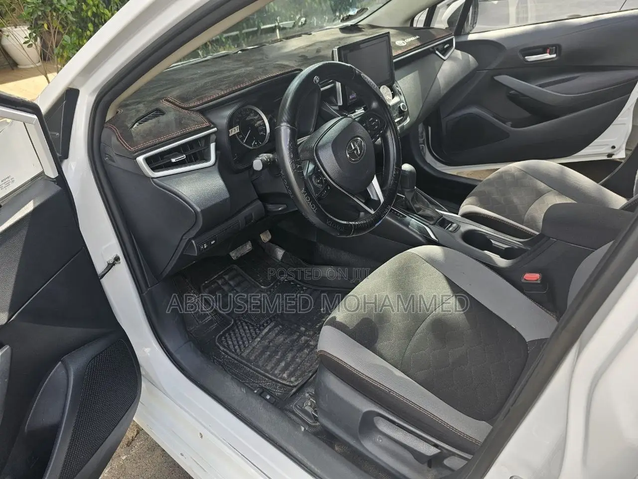 Toyota Corolla 2023 White
