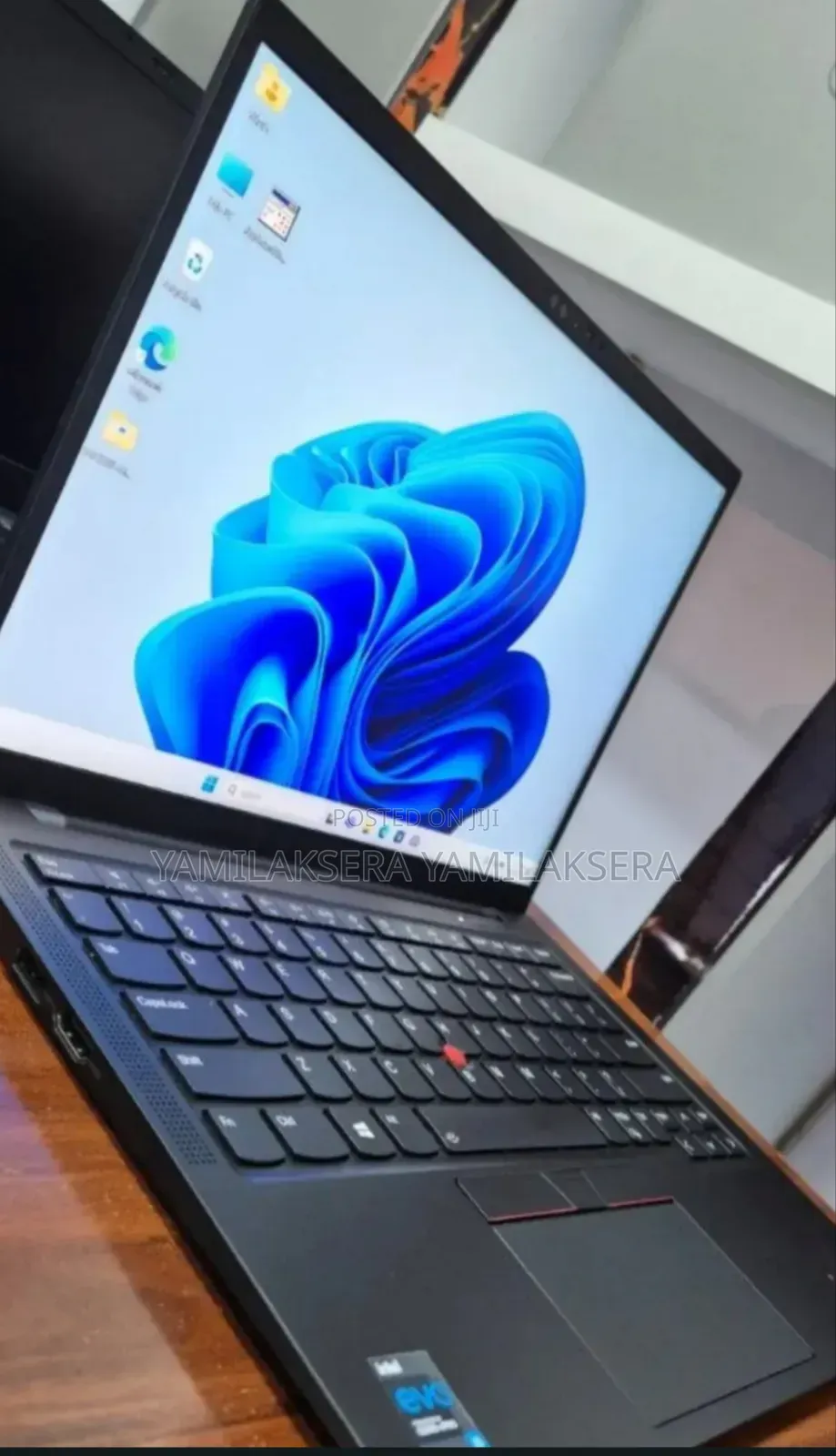 New Laptop Lenovo ThinkPad X1 Carbon 16GB Intel Core i5 SSD 512GB