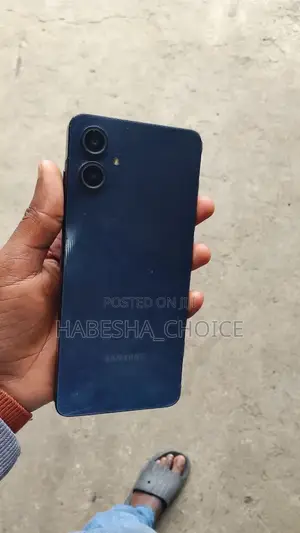 Samsung Galaxy A06 128 GB Blue