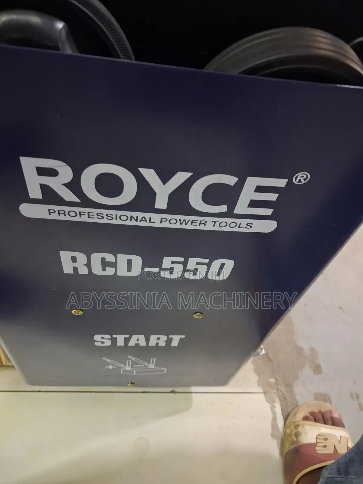 ROYCE RCD-550 Battery Charger | 12v/24v Car Battery Charger Starter