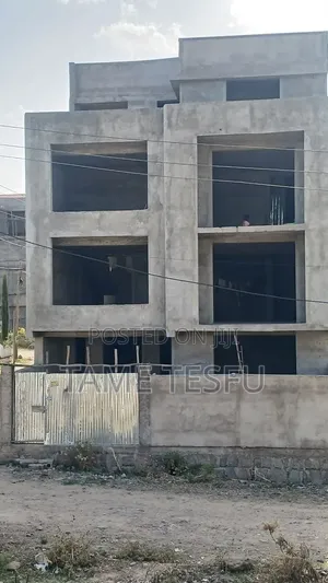Furnished 8bdrm House in Hayat, Bole for sale