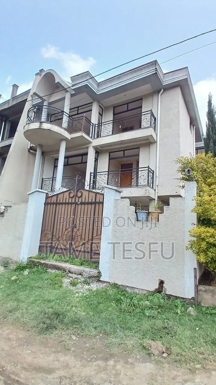 Furnished 8bdrm House in Hayat, Bole for sale