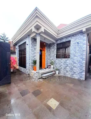 Furnished 3bdrm Villa in Figa, Bole for sale