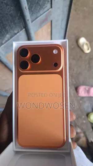 New Apple iPhone 17 Pro Max 256 GB Orange