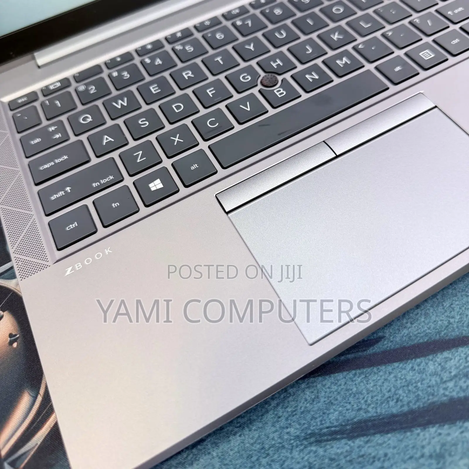 New Laptop HP ZBook Firefly G8 16GB Intel Core i7 SSD 512GB