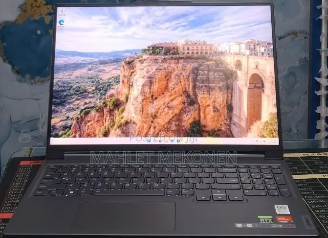 New Laptop Lenovo Legion 5 16GB AMD Ryzen 7 SSD 1T