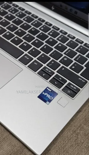 New Laptop HP EliteBook 830 G8 16GB Intel Core i5 SSD 512GB