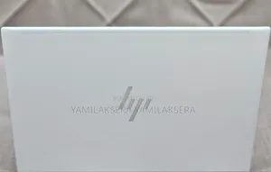 New Laptop HP EliteBook 830 G8 16GB Intel Core i5 SSD 512GB