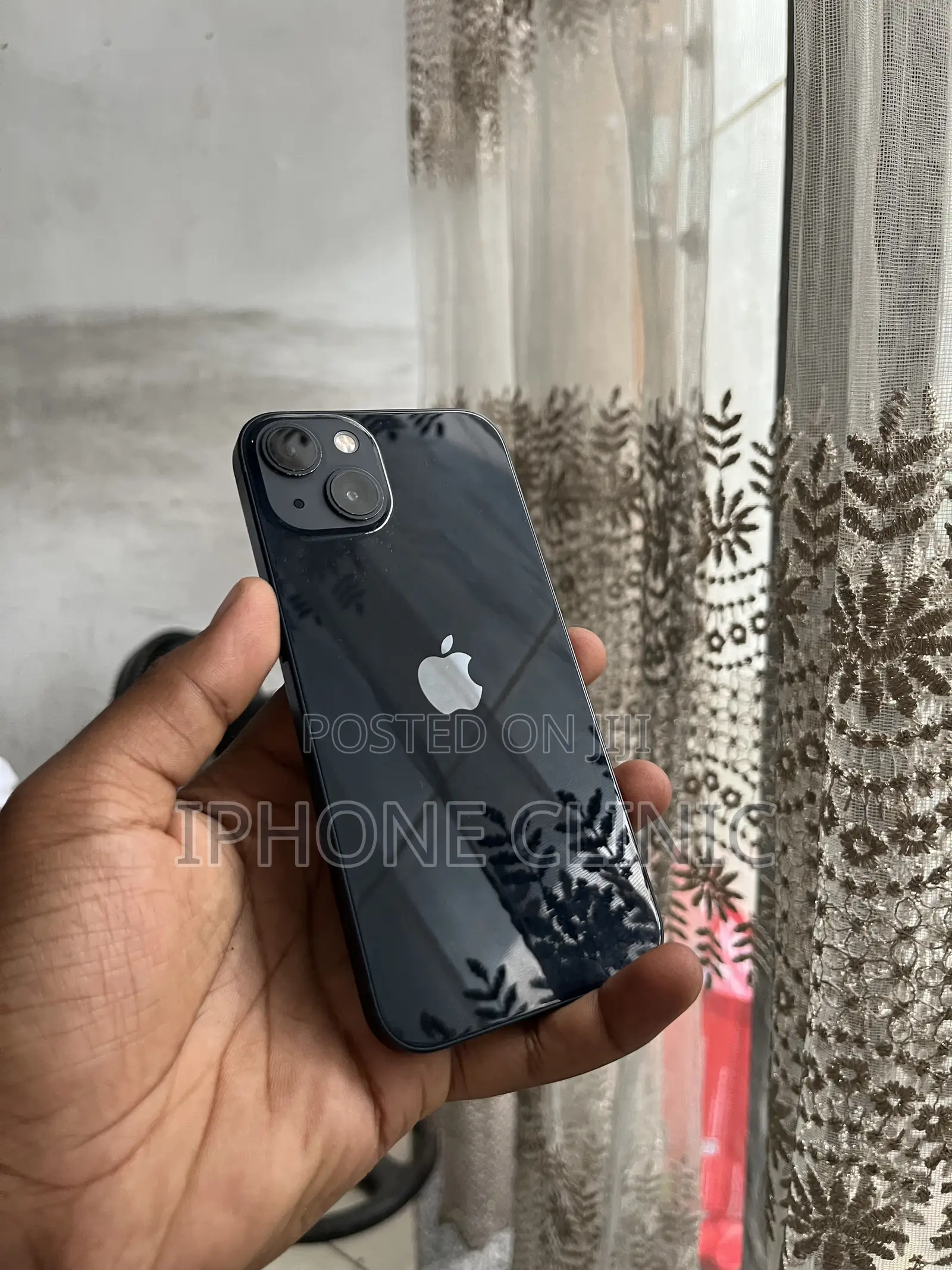 New Apple iPhone 13 128 GB Black