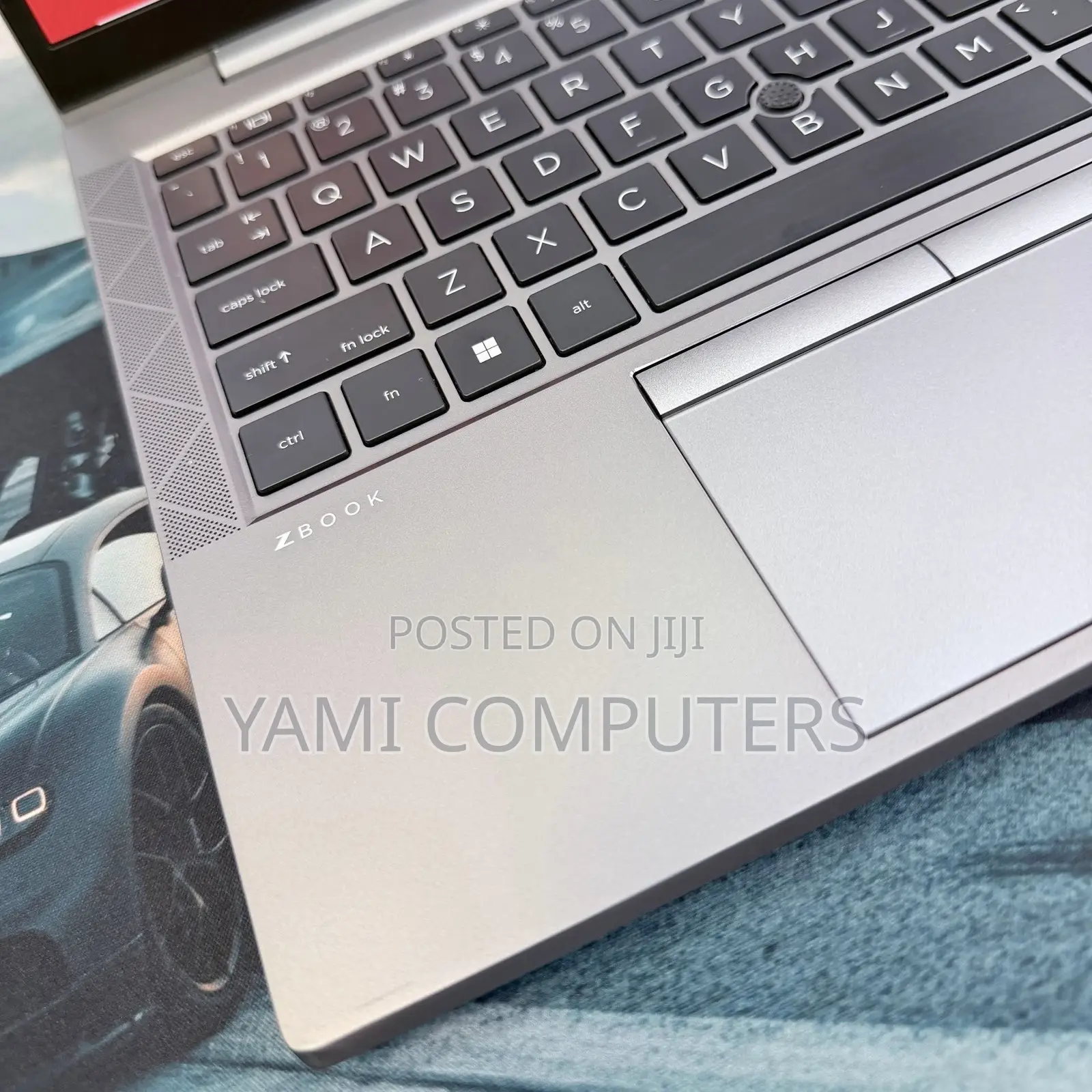 New Laptop HP ZBook Firefly G8 16GB Intel Core i7 SSD 512GB