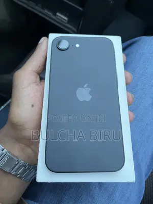 New Apple iPhone 16e 128 GB Black