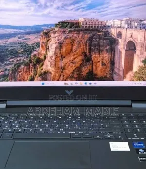 New Laptop HP Victus 16 16GB Intel Core i7 SSD 512GB