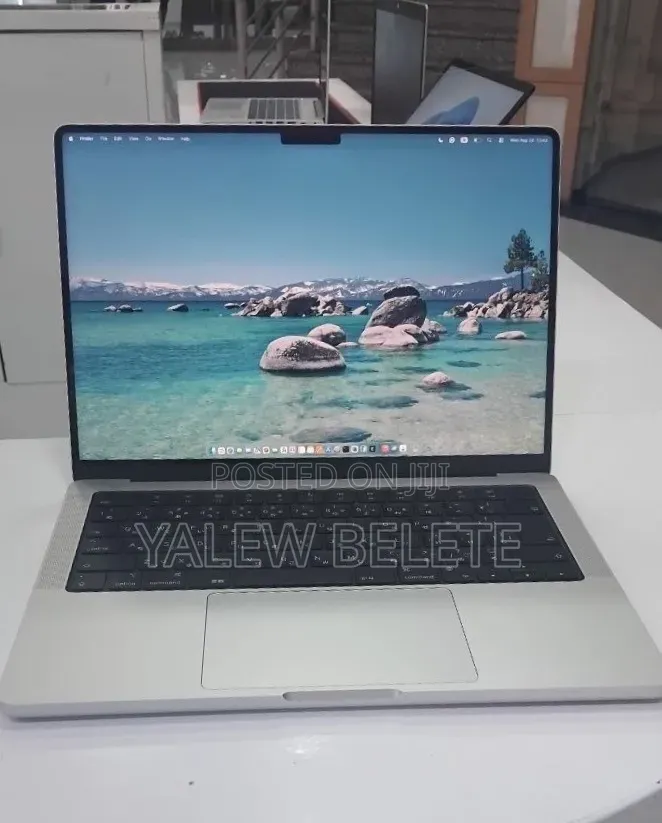 New Laptop Apple MacBook Pro 16GB Apple M4 Pro SSD 512GB