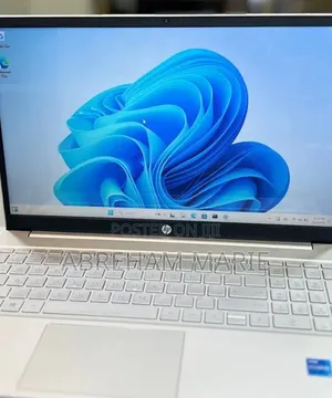 New Laptop HP Pavilion 15 8GB Intel Core i5 SSD 512GB