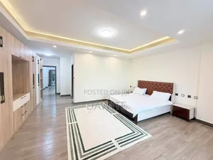 Furnished 8bdrm House in Bole for sale