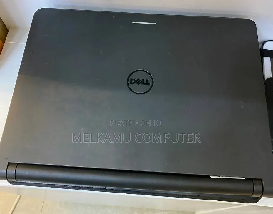 Laptop Dell Latitude 3340 4GB Intel Core i5 HDD 500GB