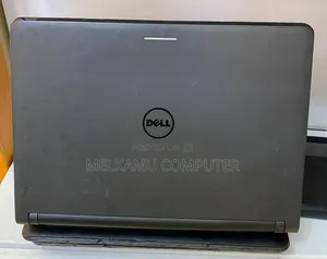 Laptop Dell Latitude 3340 4GB Intel Core i5 HDD 500GB