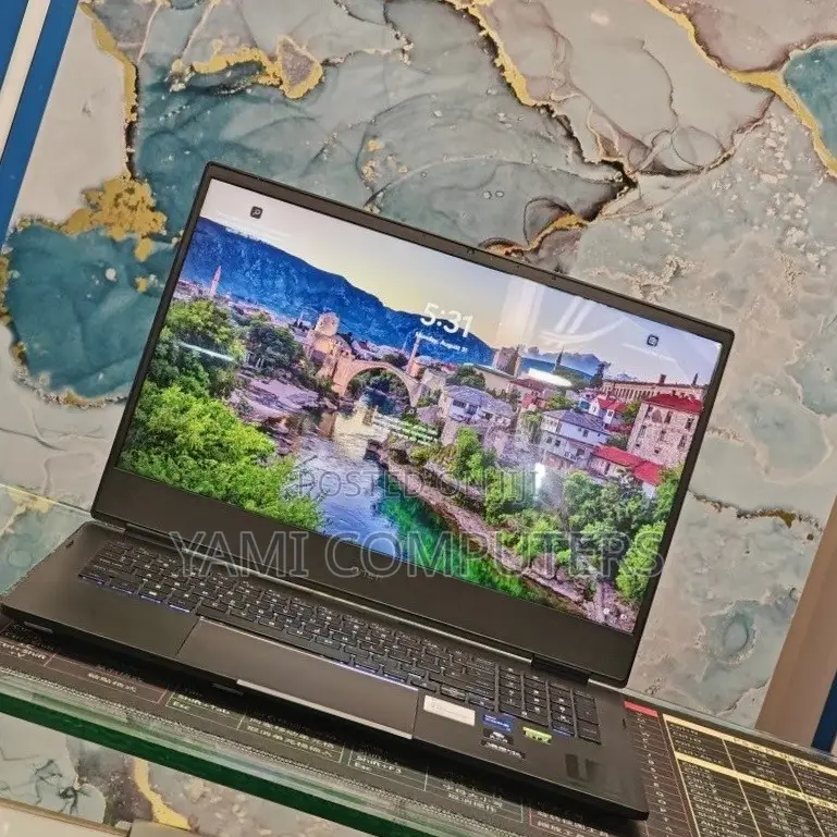New Laptop HP Omen 16 16GB Intel Core i7 SSD 512GB