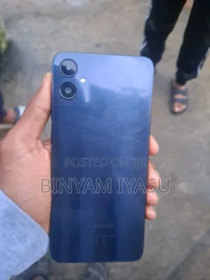 New Samsung Galaxy A05 64 GB Blue